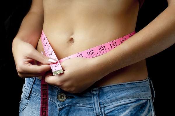 Read more about the article 8 Best Foods That Help Lose Belly Fat Fast